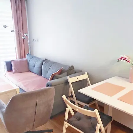 Apartament Poezja, Kasprowicza 20A Kolobrzeg Exterior photo
